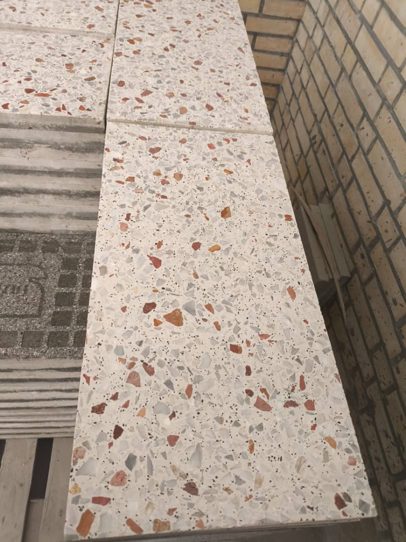 مواد اولیه مرغوب